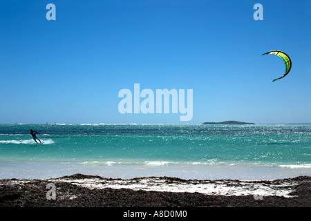 Il kite surf,Lancelin spiaggia oceano Indiano W uno stato di Australia Occidentale Foto Stock