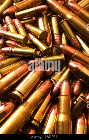 Pila di proiettili assortiti Foto Stock