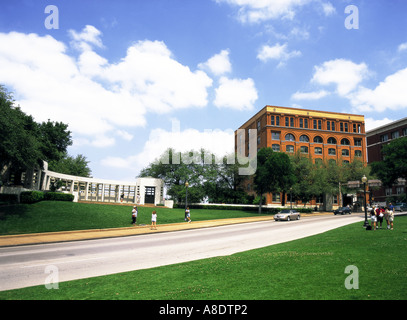 Il Sixth Floor Museum a Dealey Plaza a Dallas, Texas, Stati Uniti d'America Foto Stock