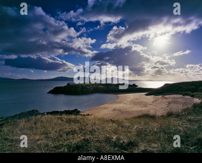 Vista del Lleyn Peninsula dall isola di LLANDDWYN ANGLESEY North Wales UK Foto Stock