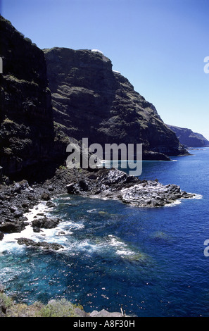 Geografia / viaggi, Spagna Isole Canarie La Palma, paesaggio / Paesaggi, cliff linea, costa nord-occidentale vicino a Los Llanos de Aridane, Additional-Rights-Clearance-Info-Not-Available Foto Stock