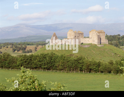 Dh Ruthven Barracks KINGUSSIE INVERNESSSHIRE Garrison caserma era giacobita scozia highland castello abbandonato rovina Foto Stock