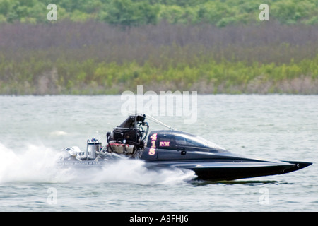 Drag racing in barca sul Lago di Brady Texas Foto Stock