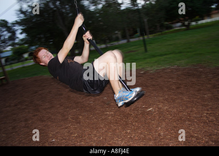 Un ragazzo adolescente su un flying fox BAPD126 Foto Stock