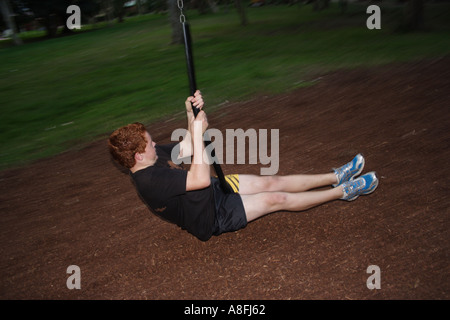 Un ragazzo adolescente su un flying fox BAPD126 Foto Stock