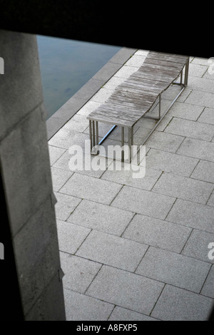 Banco di pubblico, Parc André Citroën, Parigi Foto Stock