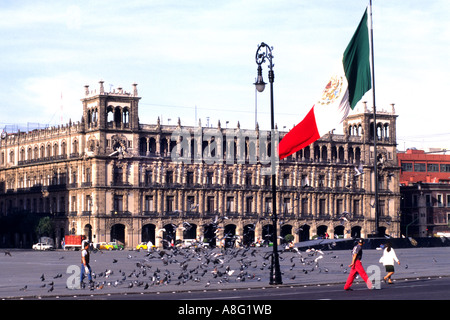 Messico City Plaza de la Constitucion messicano Foto Stock