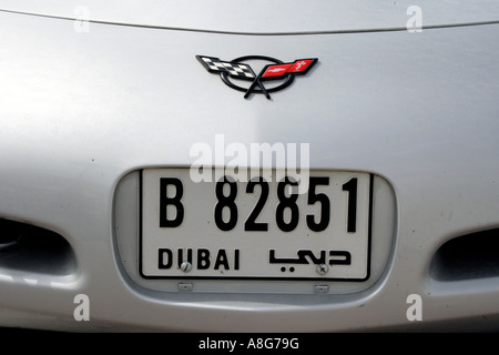 Corvette auto sportiva con Dubai targa, Emirati Arabi Uniti. Foto di Willy Matheisl Foto Stock