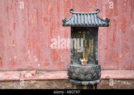 Santuario nella Pagoda dell'Imperatore di Giada (Phuoc Hai tu Chua Ngoc Hoang), a Saigon Vietnam Foto Stock