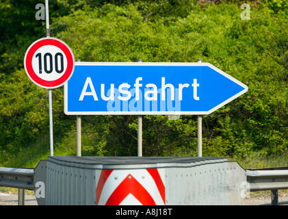 Autostrada tedesca autostrada uscita segno, Ausfahrt, Germania Europa Foto Stock