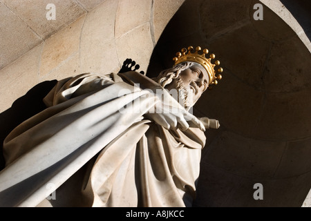 Statua di Jaume el Conqueridor James I Re di Aragona presso il municipio di Barcellona Spagna Foto Stock