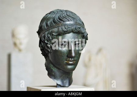 Hall di Diomede, testa in bronzo di un giovane uomo, Glyptothek, Monaco di Baviera, Germania Foto Stock