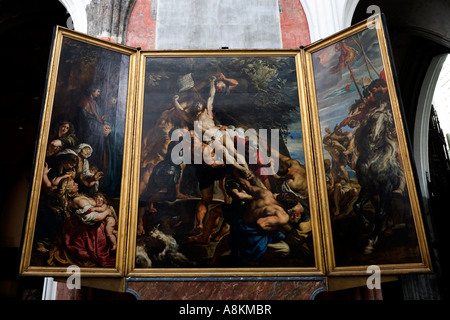 Cattedrale di Nostra Signora, erigendo la croce, dipinto di Rubens, Anversa, Belgio Foto Stock