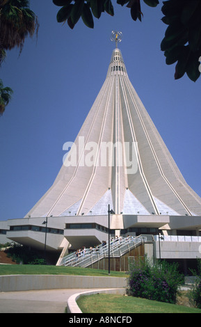 La chiesa e la cupola del Santuario della Madonna delle Lacrime di Siracusa Sicilia Italia Foto Stock