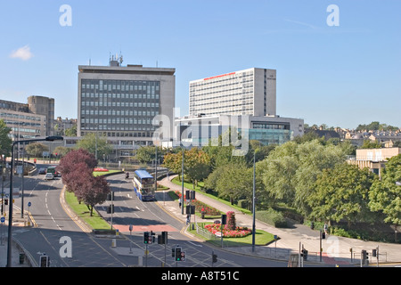 Bradford Regno Unito Vista della Biblioteca Centrale e il Museo Nazionale della Fotografia e della televisione Foto Stock