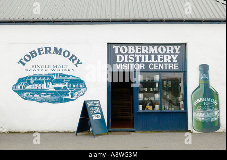 Tobermory Distillery Visitor Center atTobermory Isle of Mull Scotland Foto Stock