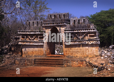 EL ARCO PASSARUOTA LABNA Yucatan Messico Foto Stock