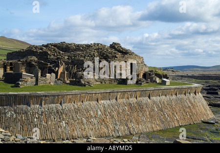dh Midhowe Broch ROUSAY ORKNEY Età del ferro ruin pietra preistorica scozia isola delle brocchia scozzesi Eynhallow Sound isole di riva Foto Stock
