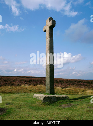 "Ralph Croce', un marcatore medievale di pietra, su Blakey Ridge a Rosedale Testa, North York Moors, North Yorkshire, Inghilterra, Regno Unito. Foto Stock