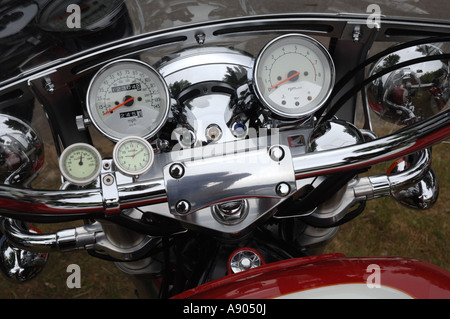 Lake George, New York. Americade Bike rally. Dettaglio dei manometri su moto Honda Foto Stock