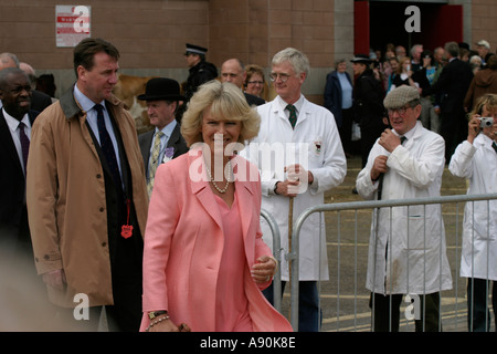 Il principe Carlo e Camilla visita della Contea di Devon visualizza 19 Maggio 2005 Foto Stock
