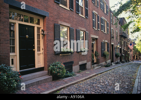 Boston Massachusetts pietre marroni Residenziale Su Acorn Street River Rock lastrico Beacon Hill Foto Stock