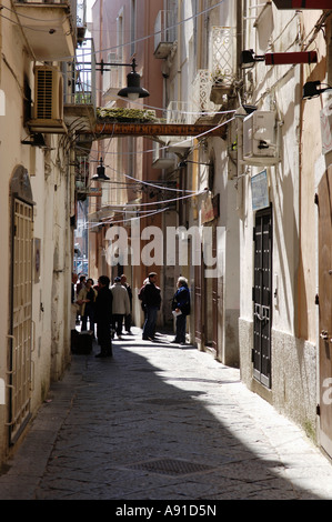 La vecchia parte della città balneare di Gaeta in Italia Foto Stock