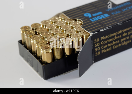 Munizioni per pistola 9 mm Luger Foto Stock