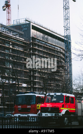 Ponteggio infortunio sul sito di costruzione presso il nuovo Jurys Inn Hotel nella zona centrale di Milton Keynes martedì 11 aprile 2006 Foto Stock