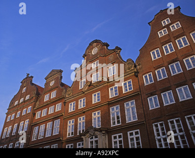 Tedeschi tradizionali case a capanna Neanderstrasse Hanseviertel Amburgo Germania Foto Stock