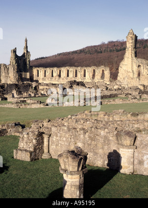 Abbazia di Byland resti un edificio elencato Monastero e un piccolo villaggio Byland Coxwold North York Moors National Park North Yorkshire England Regno Unito Foto Stock