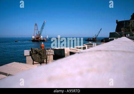 Sito di costruzione di Monaco s harbour nuova diga maggio 2000 Foto Stock