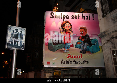 Mumbai Billboard con Shilpa Shetty dopo il suo grande fratello 9 aspetto NEL REGNO UNITO, Mumbai, India Foto Stock