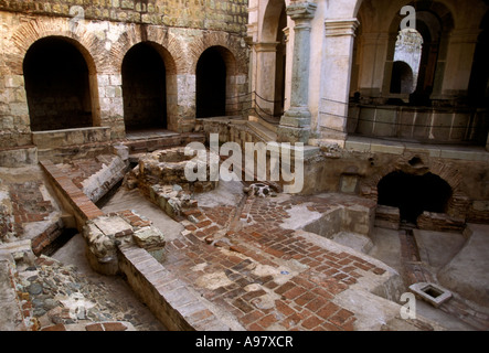 Los Lavaderos, pietra bacino idrico, fontana, Hotel Camino Real, città capitale, Oaxaca de Juarez, Oaxaca, Stato di Oaxaca, Messico Foto Stock