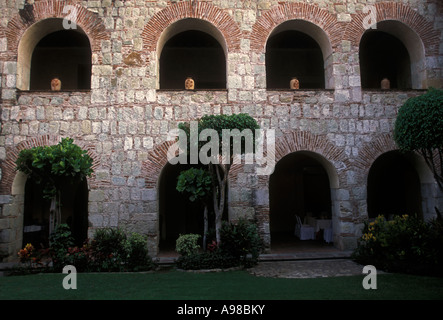 Il patio, il cortile Hotel Camino Real, hotel, ex-monastero, ex-convento, Oaxaca de Juarez, Oaxaca, Stato di Oaxaca, Messico Foto Stock