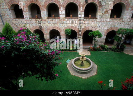 Il patio, il cortile Hotel Camino Real, hotel, ex-monastero, ex-convento, Oaxaca de Juarez, Oaxaca, Stato di Oaxaca, Messico Foto Stock