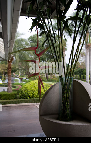 Thai ornamentali botanico Giardino formale in base al Dusit Resort hotel a Pattaya, nel sud della Thailandia Foto Stock