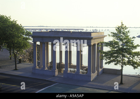 PORTICO DI GRANITO PLYMOUTH ROCK PLYMOUTH MASSACHUSETTS USA Foto Stock