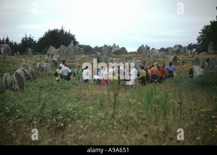 Allineamento delle pietre permanente a Carnac in Bretagna Foto Stock