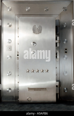 Acciaio inox spazzolato caveau della banca Foto Stock