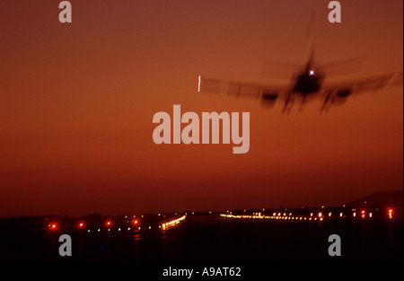aereo di atterraggio Foto Stock