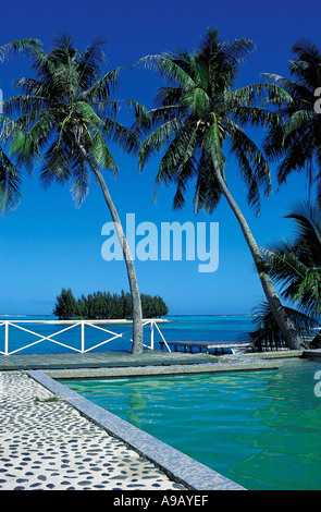 La piscina del resort per vacanze Isola di Moorea isole della Società Polinesia francese in francia Foto Stock