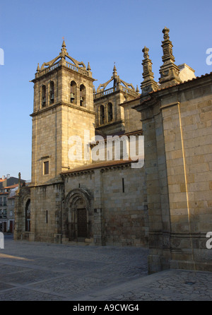 Vista della magnifica chiesa & architettura ecclesiastica di capitale religiosa Braga Porto Norte Portogallo del Nord Europa Iberia Foto Stock