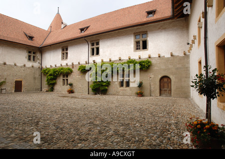 Cortile del Castello di Yverdon les Bains svizzera Foto Stock