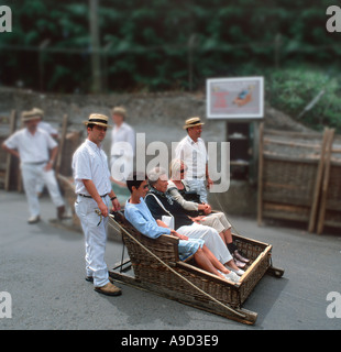 Tradizionale slittata in Monte, vicino a Funchal, Madeira, Portogallo Foto Stock