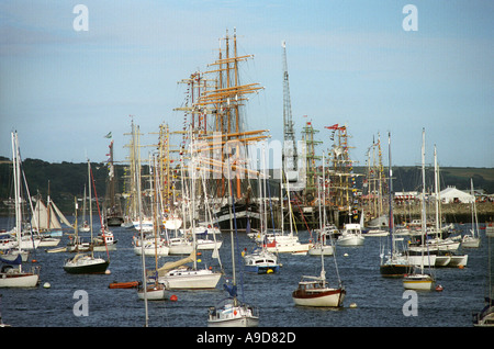 Tall Ships in Falmouth Harbour Cornwall Inghilterra REGNO UNITO Foto Stock