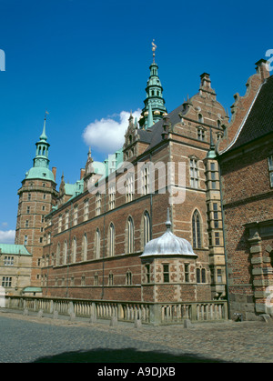 Frederiksborg Slot (castello), vicino a Hillerød, Fredriksborg, Sjaelland (Zelanda), Danimarca. Foto Stock