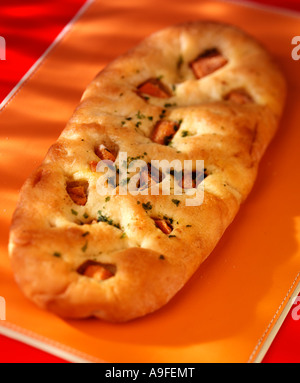 Marocchino pane piatto con carote Foto Stock