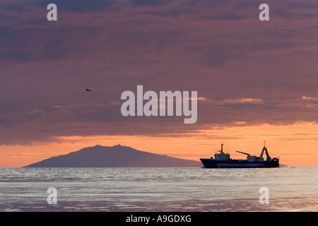 Il ghiacciaio Snaefellsjokull al tramonto Foto Stock