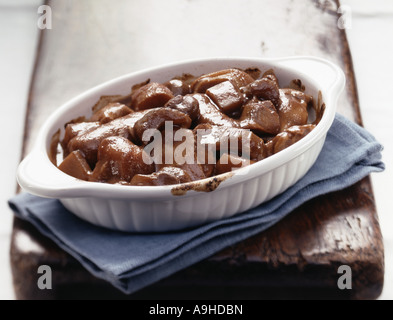 Il pollo e la salsiccia in casseruola Foto Stock